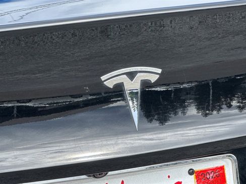 Used 2019 Tesla Model 3 Mid Range image 26