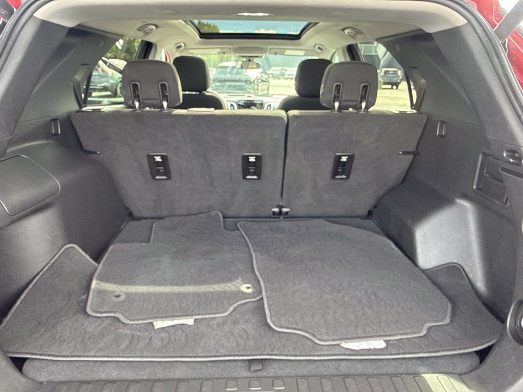 Certified 2018 Chevrolet Equinox LT FWD image 31