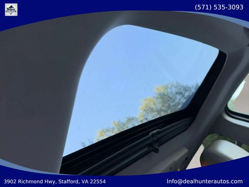 Used 2016 GMC Acadia SLT w/ Open Road Package FWD image 19