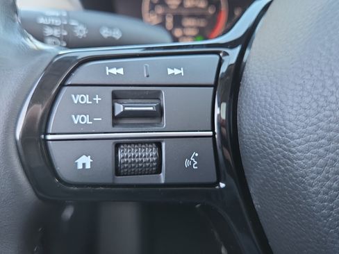 Certified 2023 Honda HR-V EX-L image 22