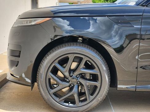 New 2026 Land Rover Range Rover Sport Dynamic SE image 6