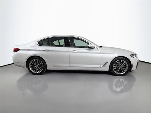 Certified 2023 BMW 540i w/ Executive Package RWD image 4