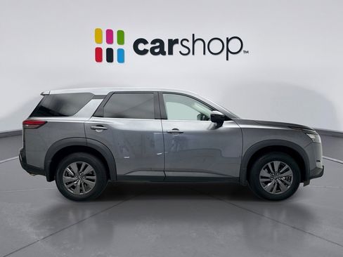Used 2024 Nissan Pathfinder S AWD/4WD image 6