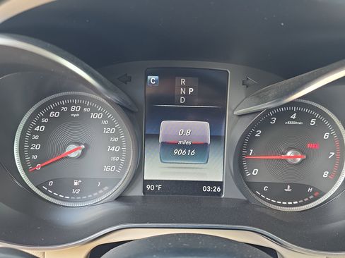 Used 2019 Mercedes-Benz GLC 300 image 18