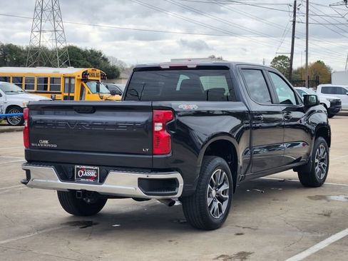 Used 2022 Chevrolet Silverado 1500 LT image 7