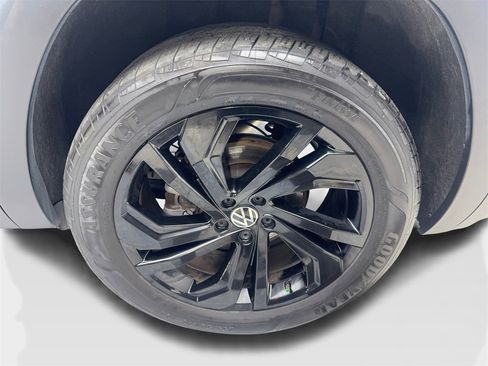 Used 2023 Volkswagen Atlas SE w/ Panoramic Sunroof Package image 84