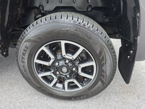 Used 2015 Toyota Tundra SR5 w/ TRD Off Road Package image 35