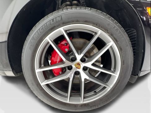 Used 2023 Porsche Macan S image 38