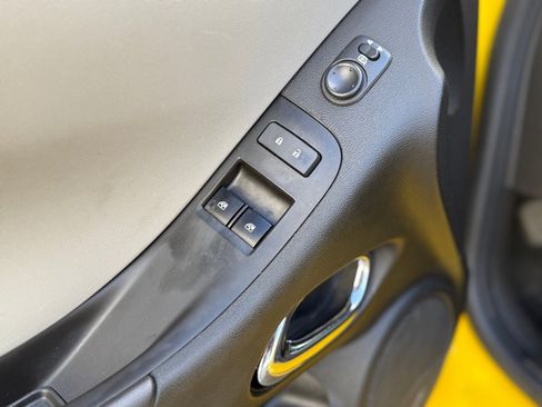Used 2012 Chevrolet Camaro LS RWD image 11