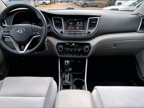 Used 2018 Hyundai Tucson SEL image 13