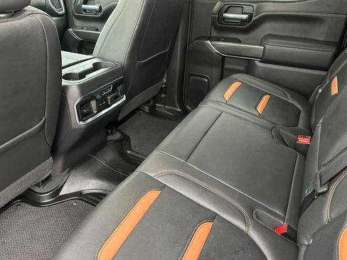 Used 2021 GMC Sierra 1500 AT4 w/ AT4 Value Package image 4