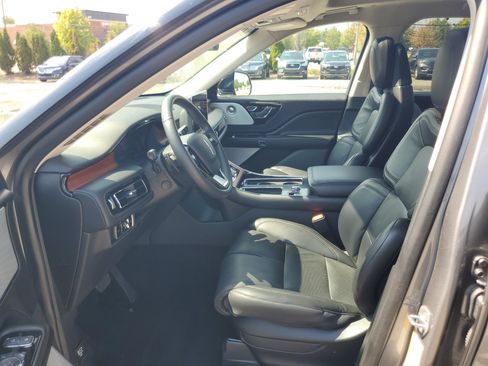 Used 2024 Lincoln Aviator Reserve w/ Equipment Group 201A AWD/4WD image 12