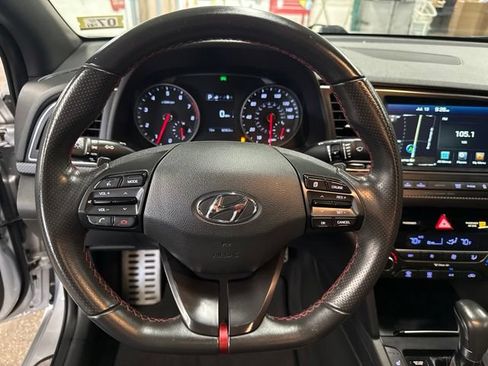 Used 2018 Hyundai Elantra Sport w/ Sport Premium Package 03 FWD image 13
