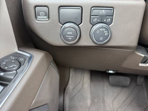 Used 2023 Chevrolet Silverado 1500 LT w/ Max Trailering Package RWD image 23