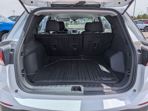 Certified 2022 Chevrolet Equinox LS w/ LPO, Floor Liner Package AWD/4WD image 33