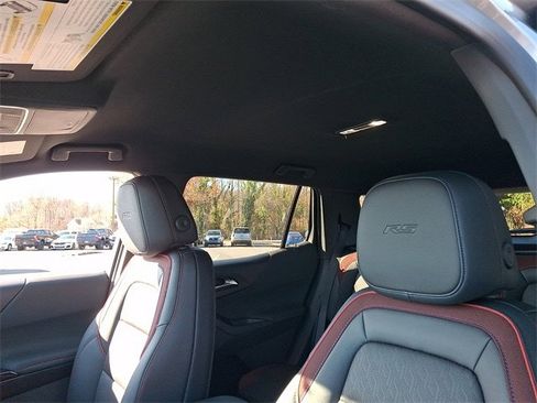 New 2026 Chevrolet Equinox RS image 10