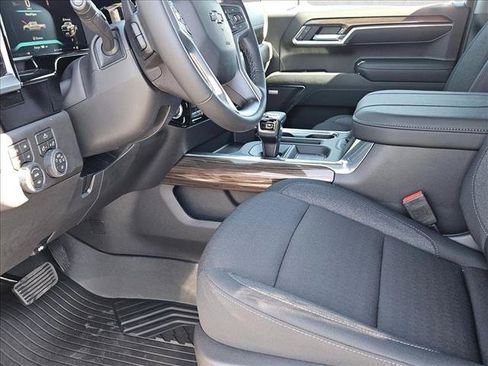 New 2026 Chevrolet Silverado 1500 LT Trail Boss w/ Convenience Package II AWD/4WD image 15