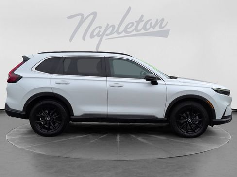 Certified 2024 Honda CR-V Sport image 9