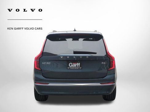 New 2026 Volvo XC90 B6 Ultra image 4