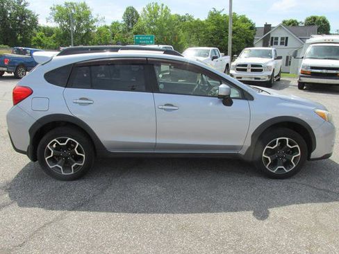 Used 2014 Subaru Crosstrek 2.0i Limited w/ Popular Package #1 AWD/4WD image 3