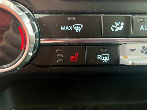 Used 2024 Ford F150 XLT w/ Equipment Group 302A MID image 20