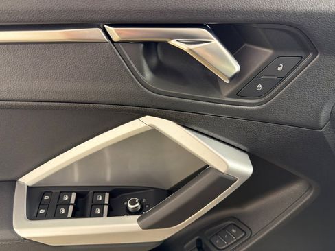 Used 2025 Audi Q3 2.0T Premium w/ Convenience Package image 10