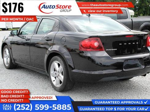 Used 2013 Dodge Avenger SXT image 8