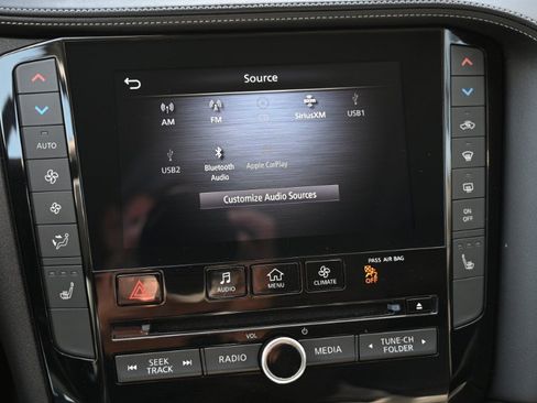 Used 2023 INFINITI QX50 Luxe AWD/4WD image 27