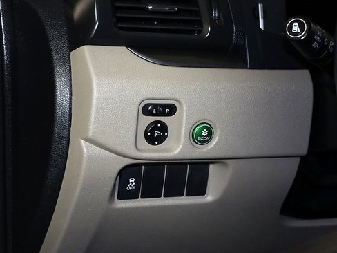 Used 2018 Honda Pilot EX-L image 26