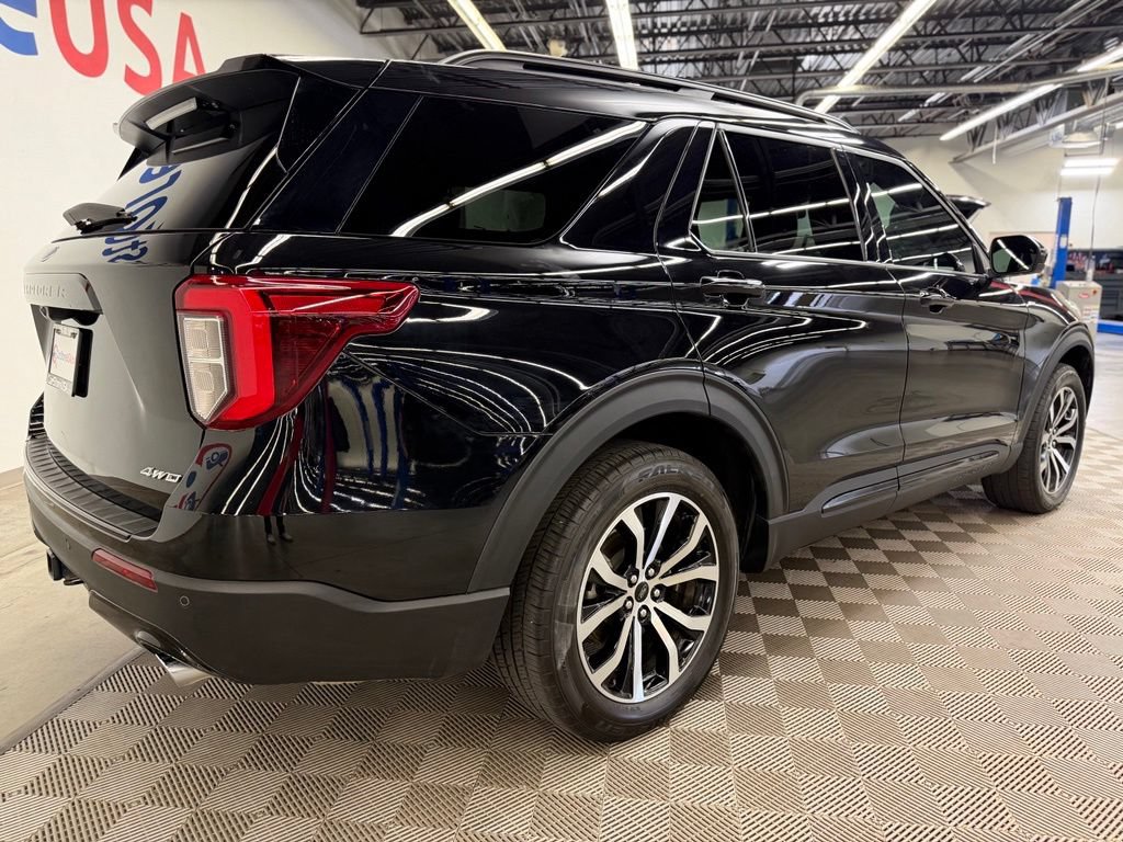 Used 2024 Ford Explorer ST-Line w/ Class IV Trailer Tow Package AWD/4WD image 7