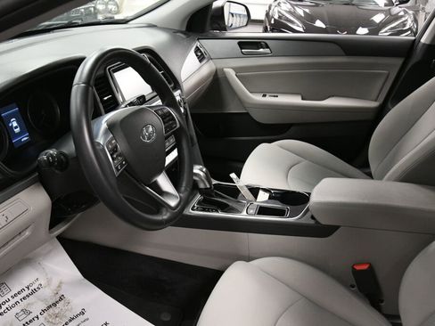 Used 2018 Hyundai Sonata SEL w/ Cargo Package image 19