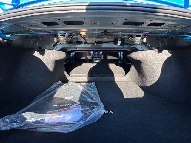 Certified 2025 Nissan Sentra SR FWD image 40