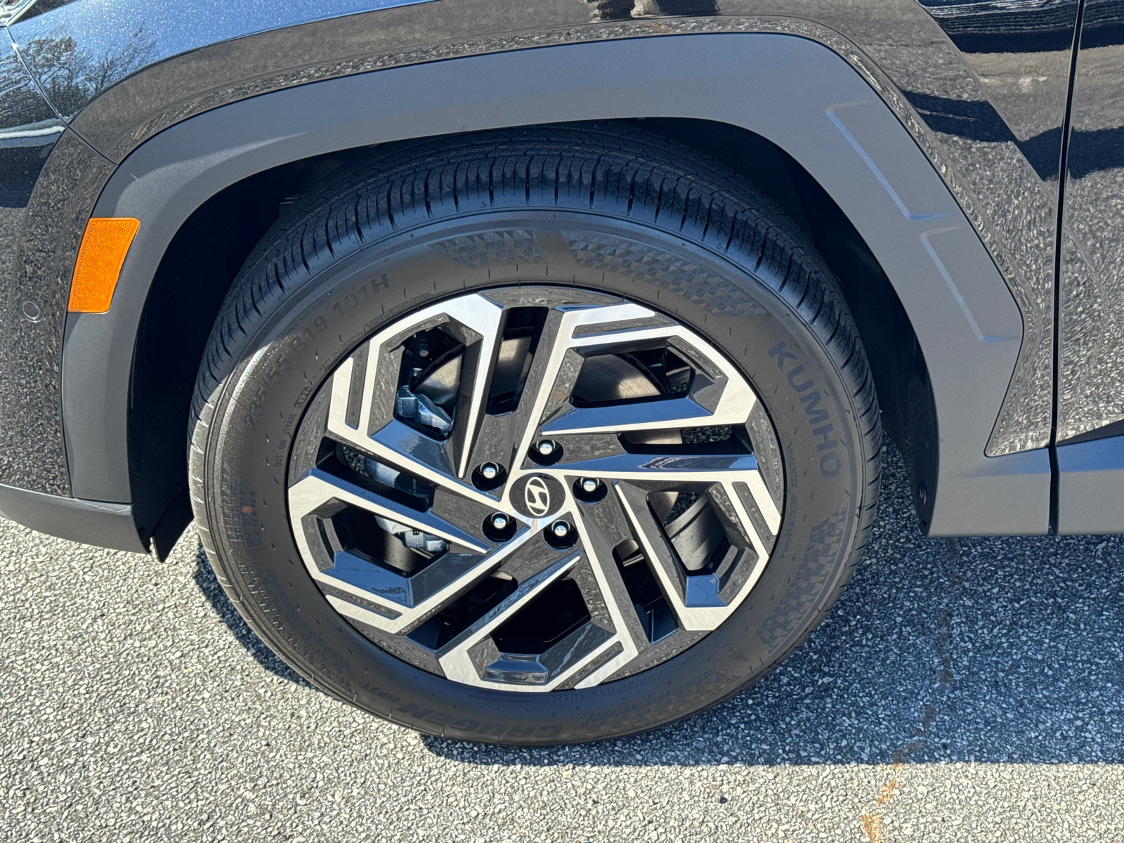 New 2026 Hyundai Tucson Limited FWD image 11