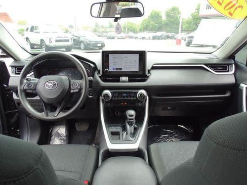 Certified 2023 Toyota RAV4 XLE w/ Convenience Package FWD image 23