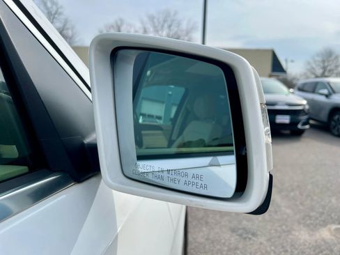 Used 2017 Mercedes-Benz GLS 450 4MATIC image 16