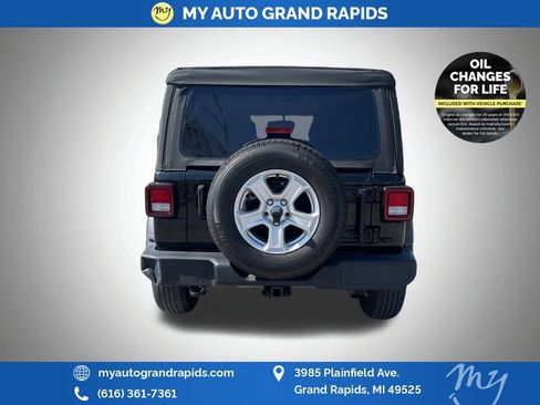 Used 2022 Jeep Wrangler Unlimited Sport image 6