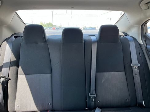 Used 2025 Nissan Sentra SV FWD image 36
