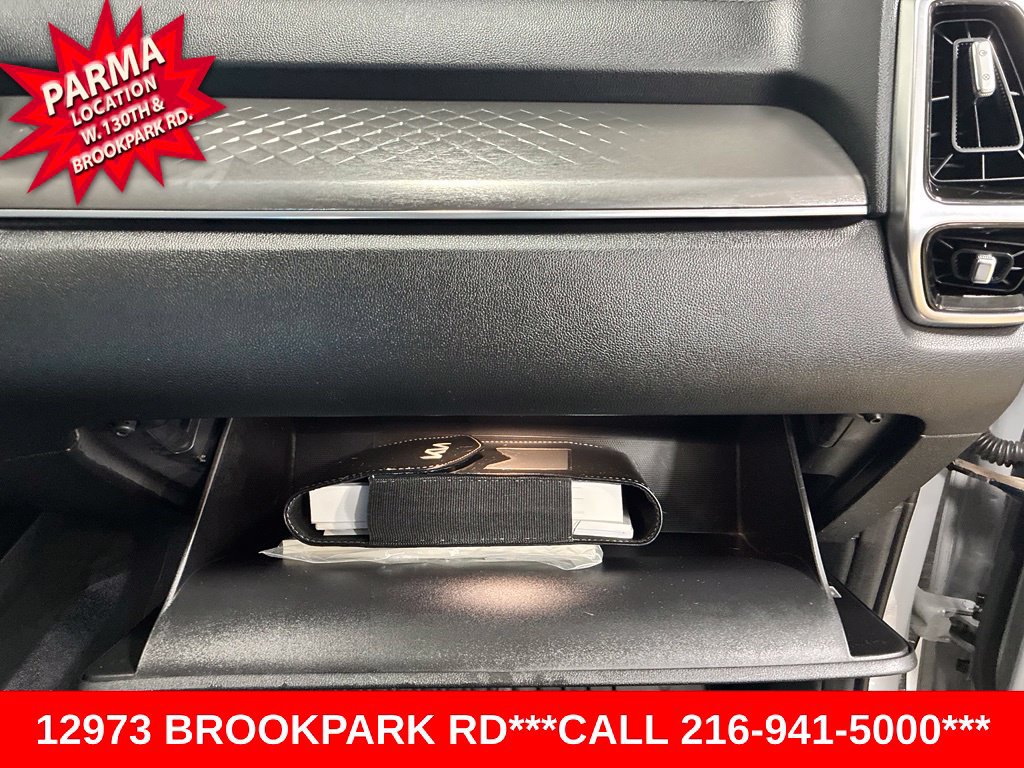 Used 2022 Kia Sorento SX AWD/4WD image 25