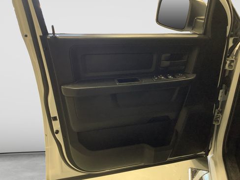 Used 2018 RAM 1500 Tradesman w/ Popular Equipment Group AWD/4WD image 13