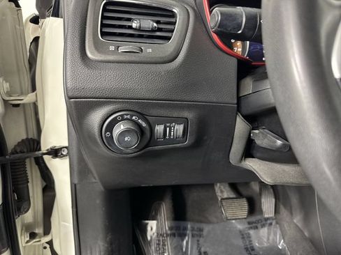 Used 2021 Jeep Compass Trailhawk AWD/4WD image 13