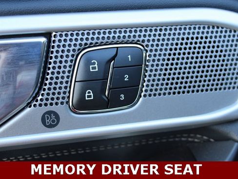 Used 2020 Ford Explorer Limited image 15