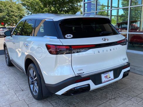 Used 2023 INFINITI QX60 Luxe w/ Vision Package AWD/4WD image 5