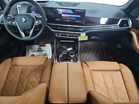 New 2026 BMW X5 xDrive50e AWD/4WD image 9