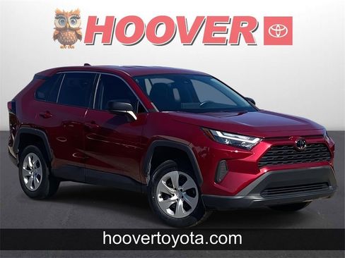Used 2023 Toyota RAV4 LE image 1
