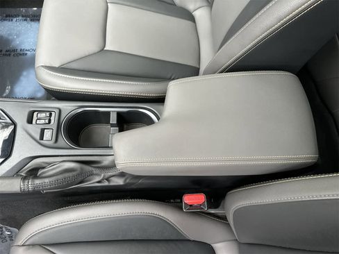 Used 2022 Subaru Crosstrek 2.5i Sport w/ Moonroof Package image 16