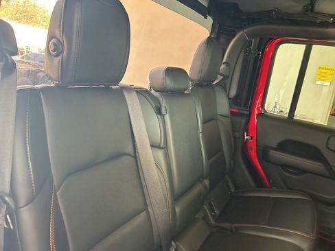 Certified 2022 Jeep Gladiator Mojave w/ Trailer Tow Package image 27