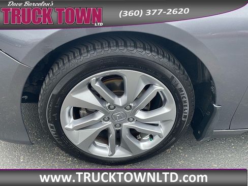 Used 2019 Honda Accord LX image 31