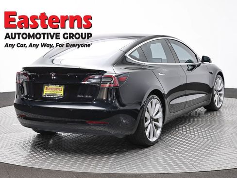 Used 2018 Tesla Model 3 Long Range AWD/4WD image 5