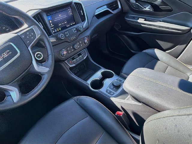 Used 2024 GMC Terrain AT4 AWD/4WD image 13