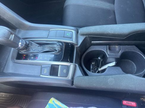 Used 2017 Honda Civic EX image 45